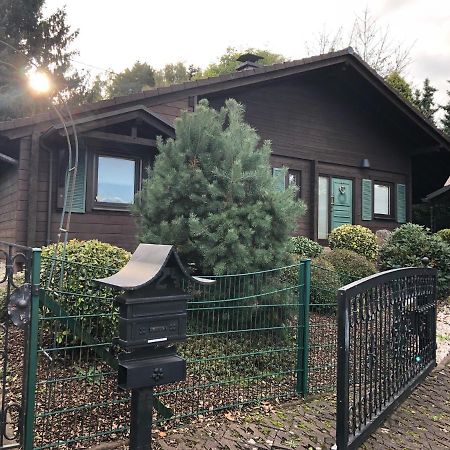 Gemuetliches Holzhaus In Idyllischer Lage Ruppichteroth Esterno foto