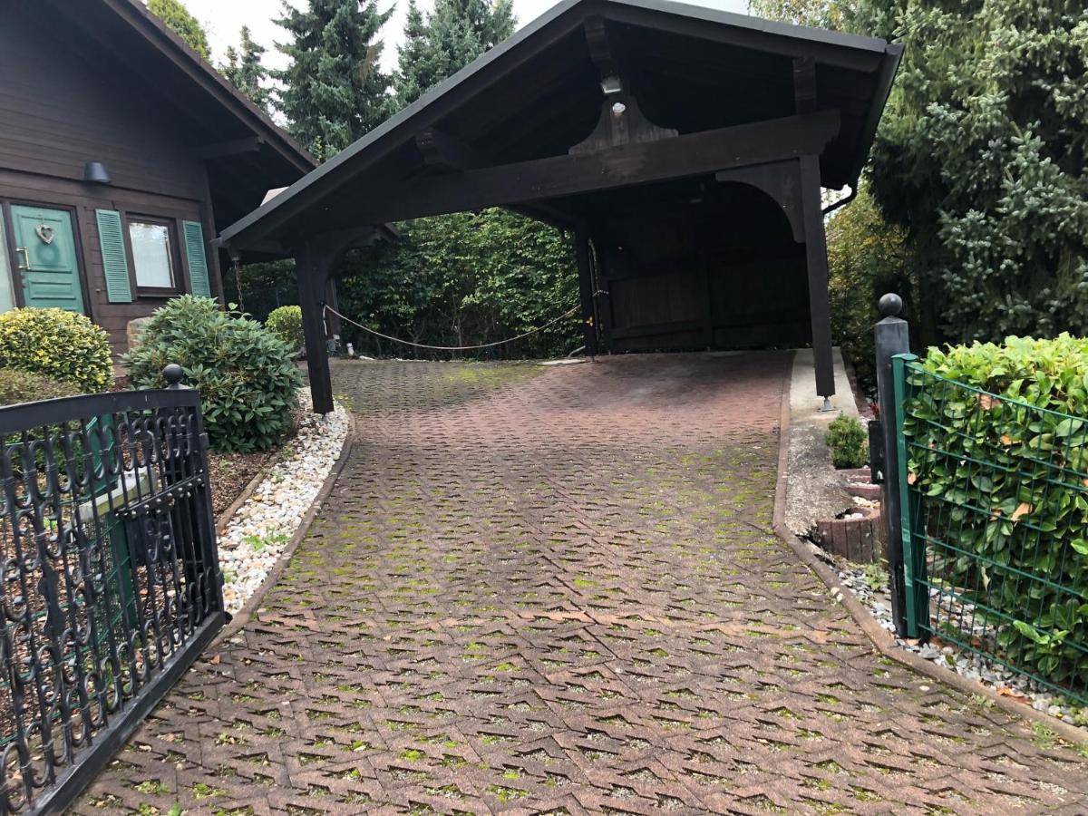 Gemuetliches Holzhaus In Idyllischer Lage Ruppichteroth Esterno foto